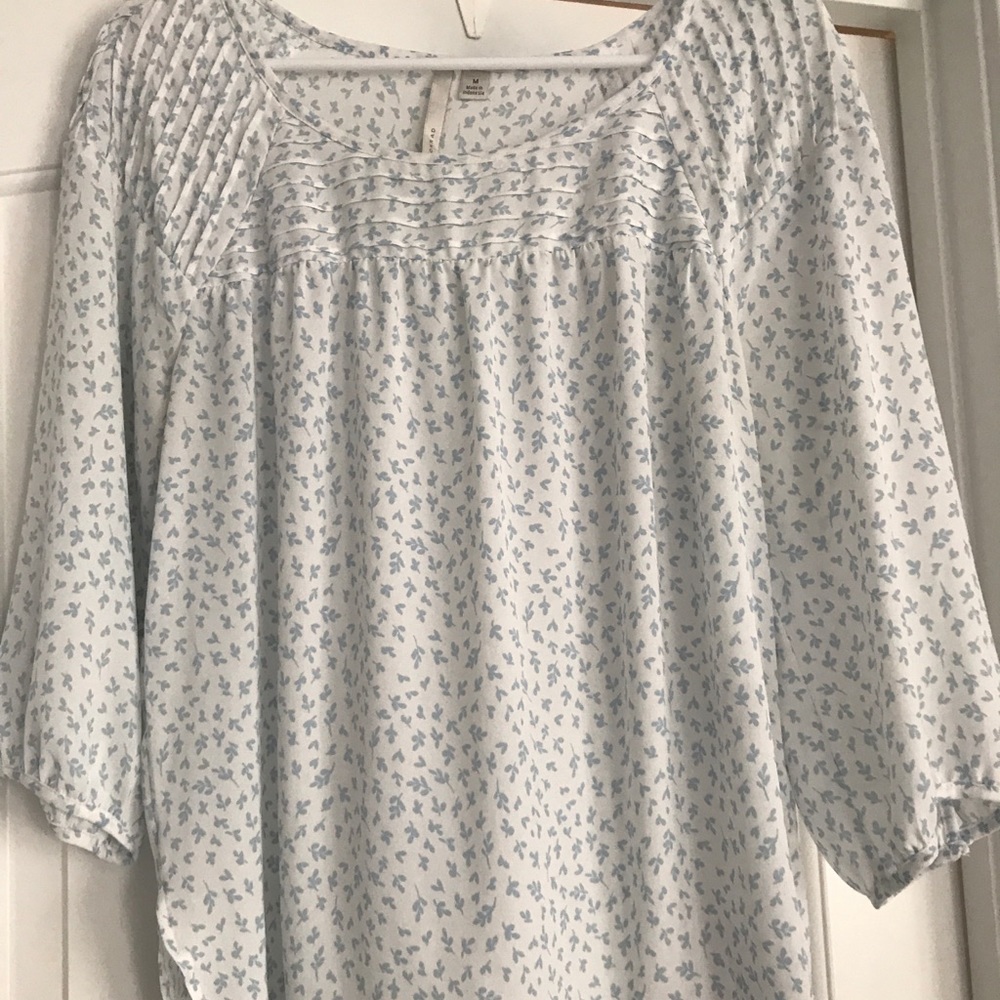 Blue Floral 3/4 Sleeve Blouse